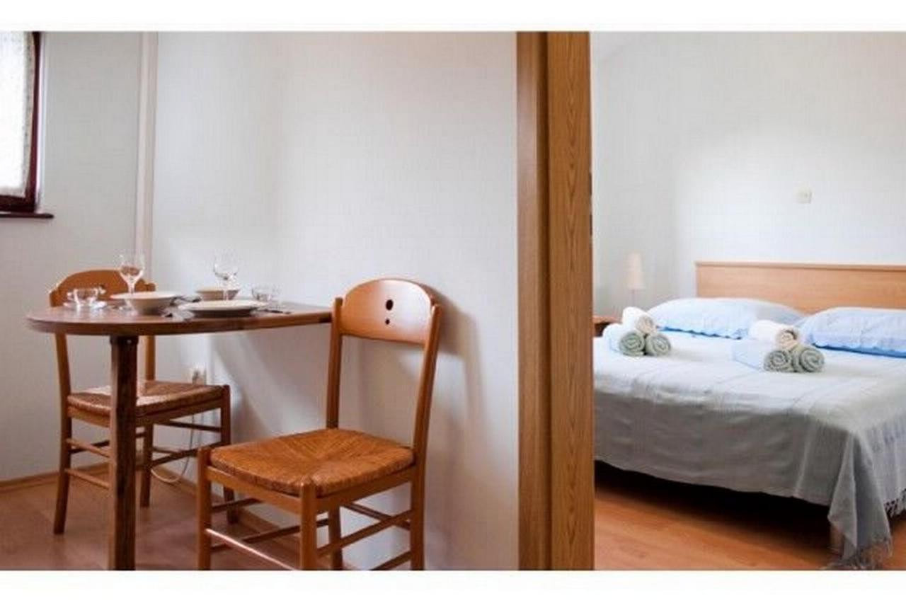 Apartments Mirko セゲット・ヴラニツァ エクステリア 写真