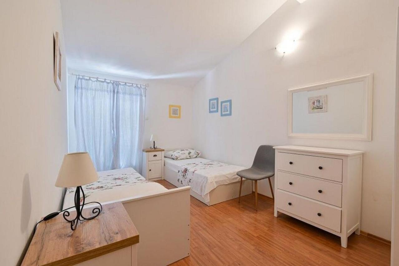 Apartments Mirko セゲット・ヴラニツァ エクステリア 写真